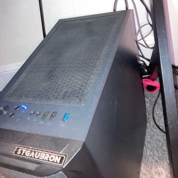 STG Aubron Gaming PC - Picture 4 of 4